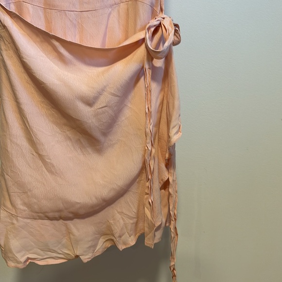 Forever 21 faux wrap mini dress. - Picture 3 of 8